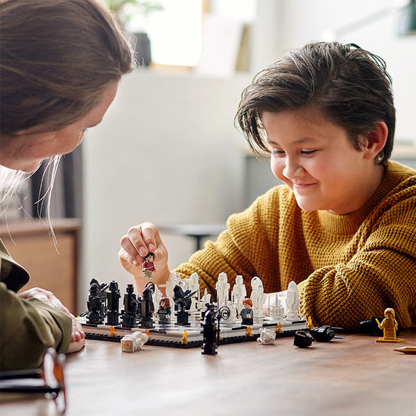 Lego Blocks Harry Potter Chessboard Hogwarts Wizard Chess Magic Chess Assembled Boy Toys