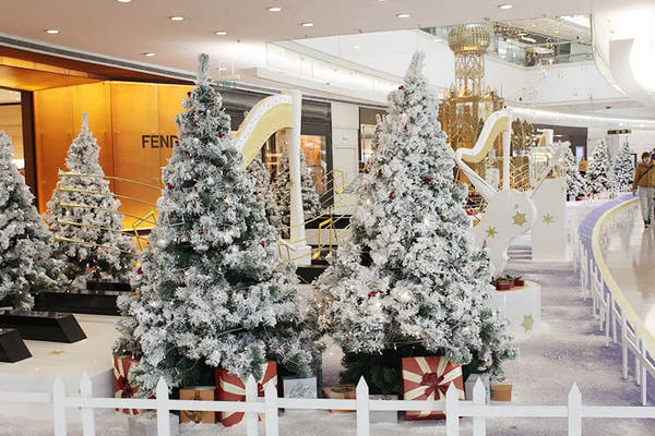 Artificial Christmas Tree Props Flocking Snow Branches Christmas Tree For Home Adornment Festival Decoration Xmas Party Decor